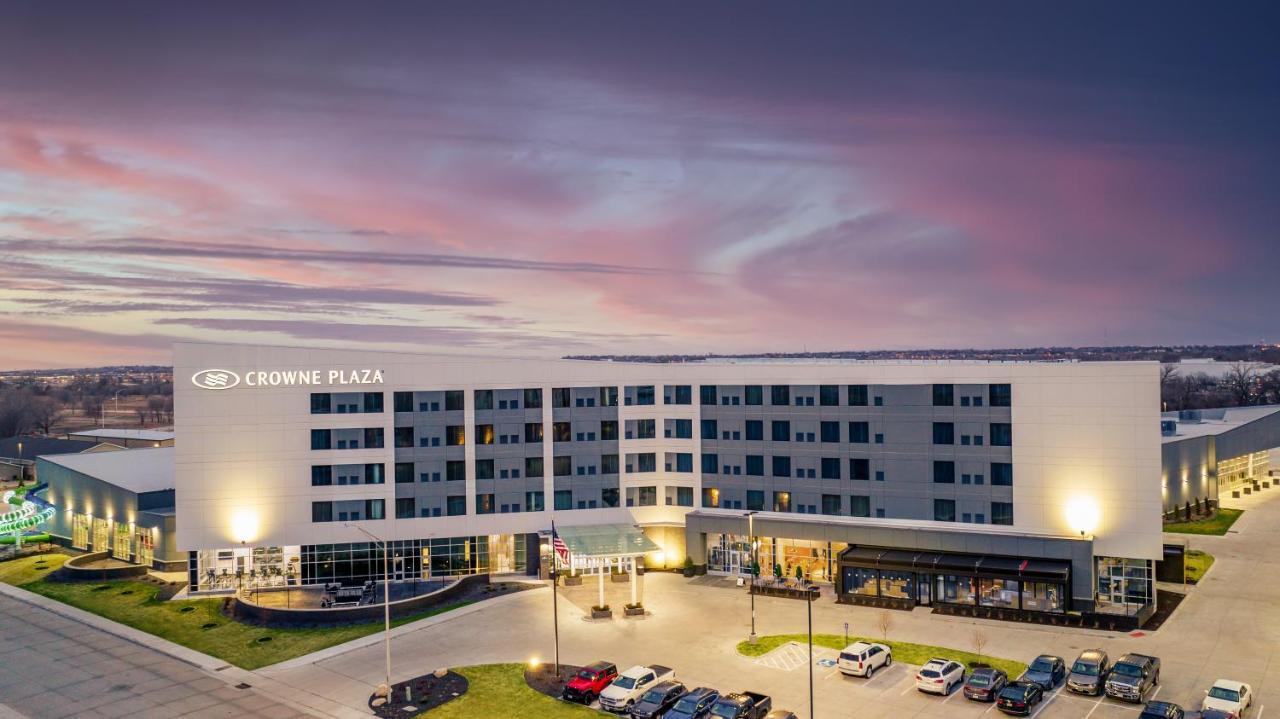 Готель Crowne Plaza - Kearney By Ihg Екстер'єр фото