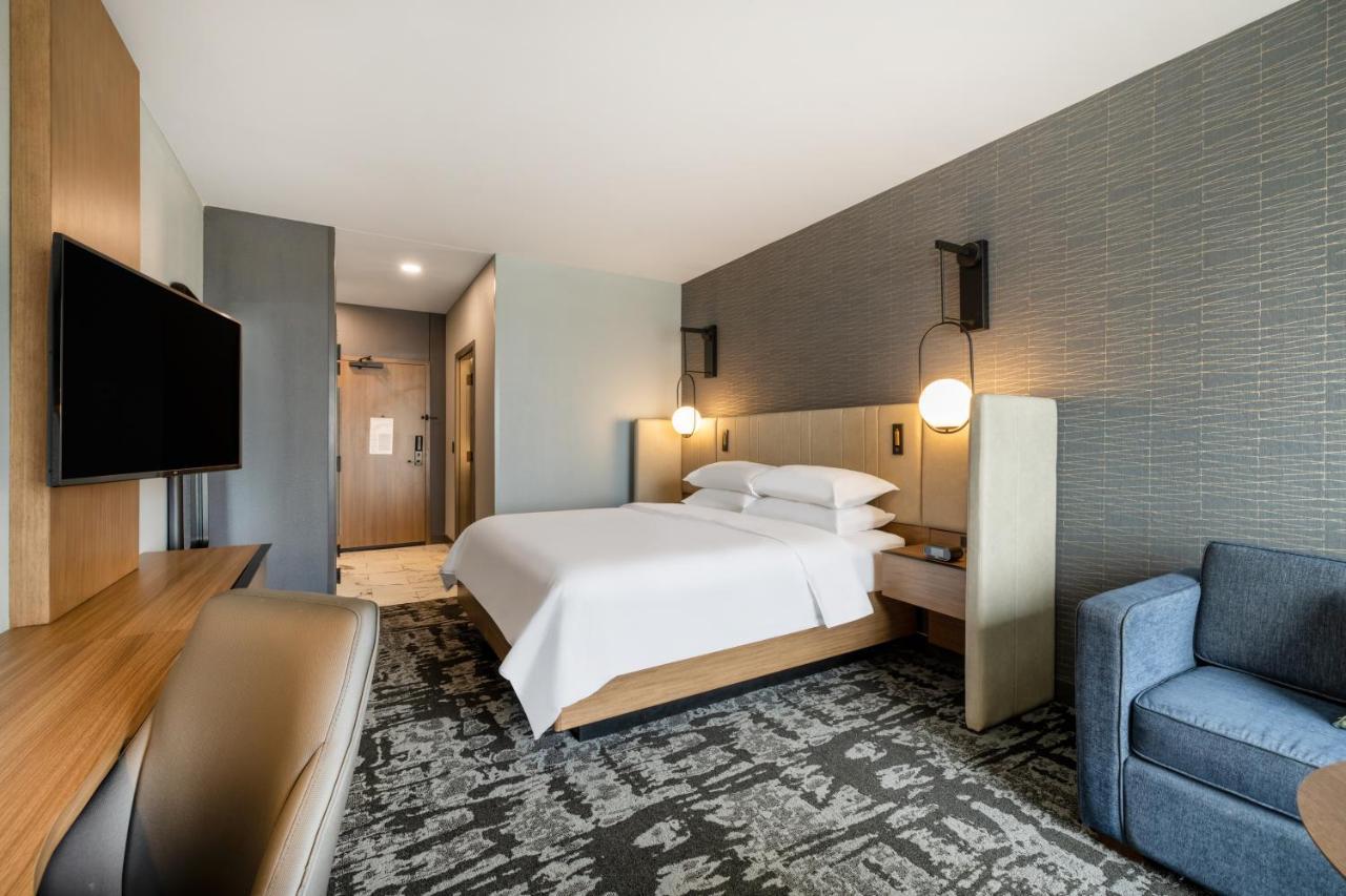Готель Crowne Plaza - Kearney By Ihg Екстер'єр фото